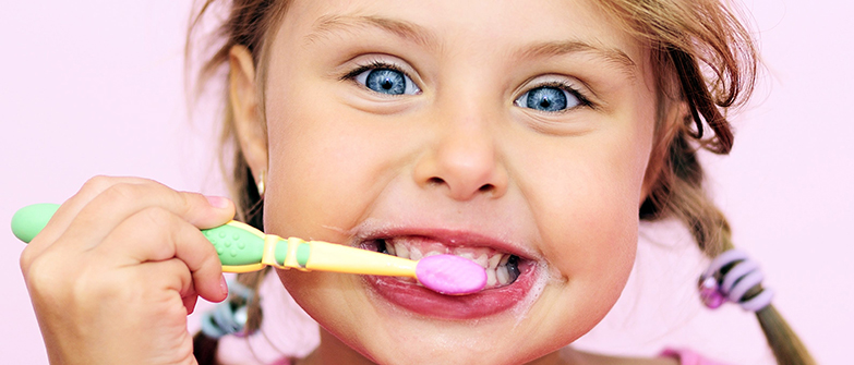 https://www.studiodentisticoalicchio.it/wp-content/uploads/2021/07/Odontoiatria-infantile.jpg